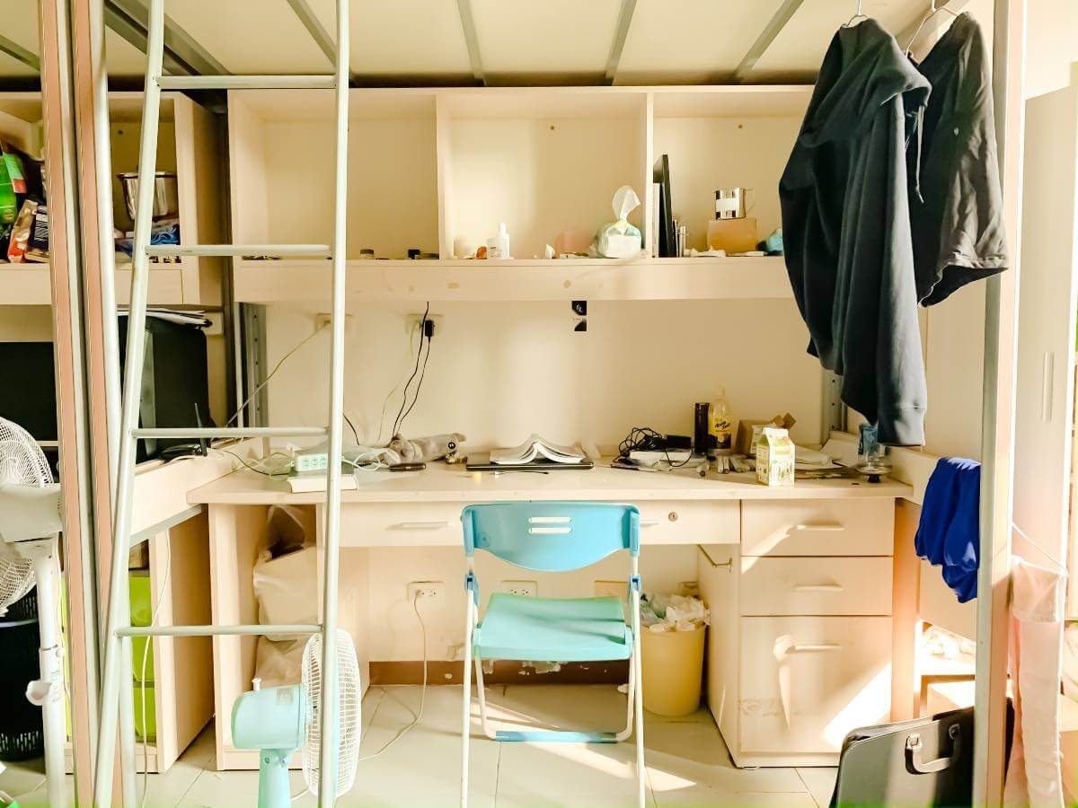 6 Genius Small Space & Dorm Storage Ideas